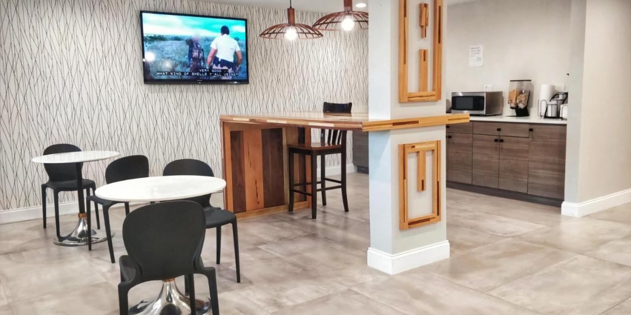 Arya Inn And Suites Irving Εξωτερικό φωτογραφία